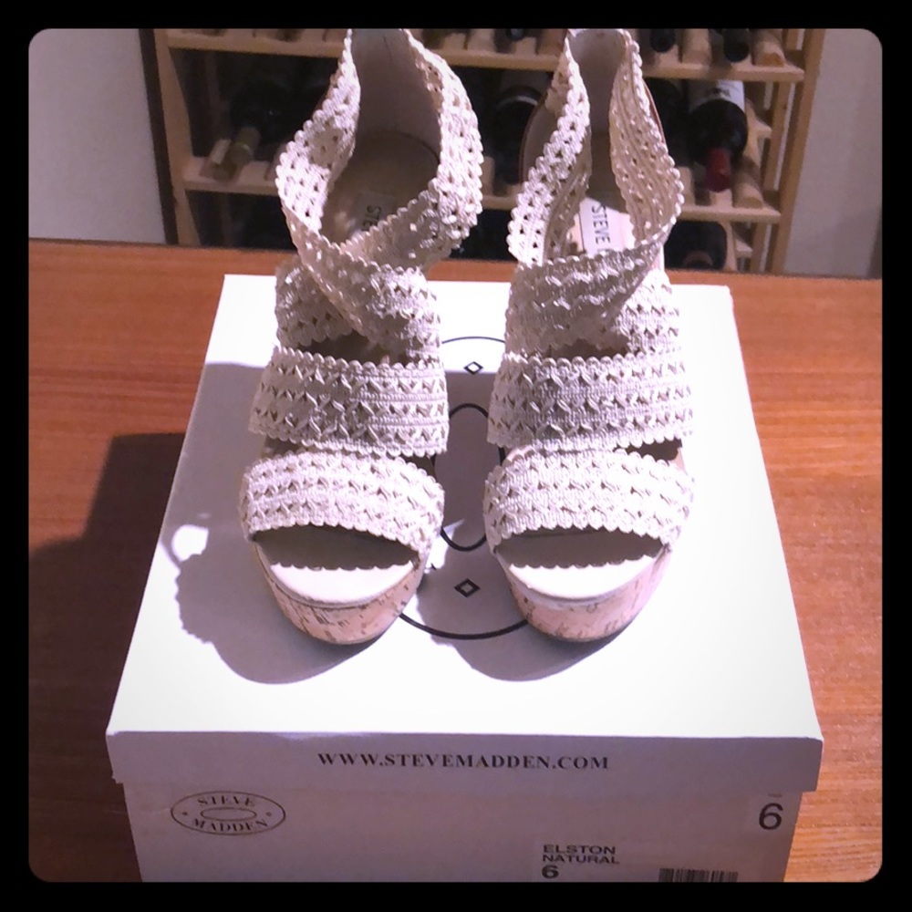 Steve Madden Elston Wedges